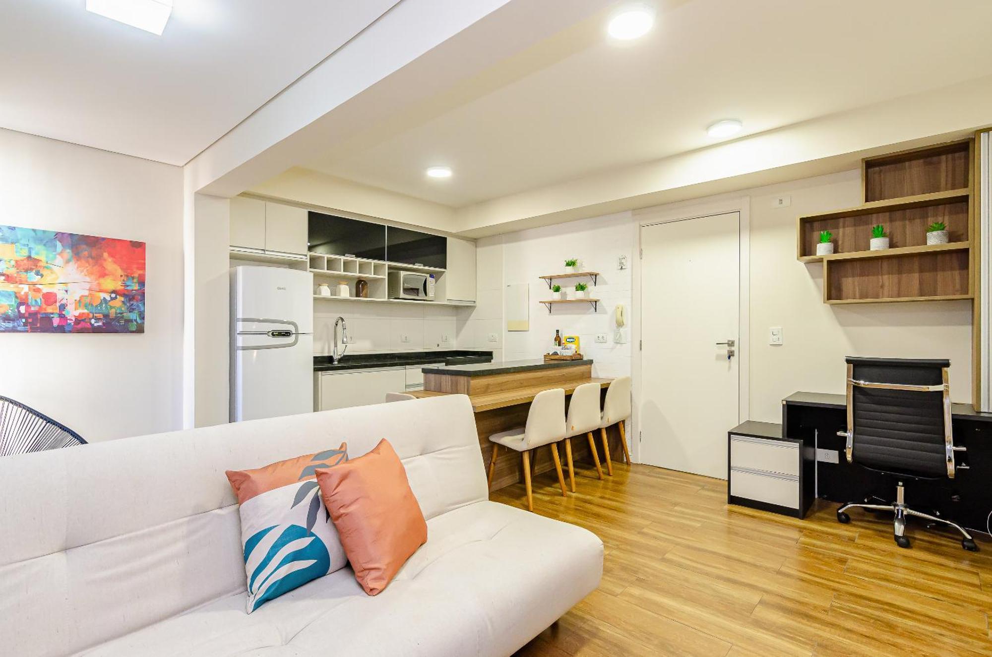 Center - Urooms